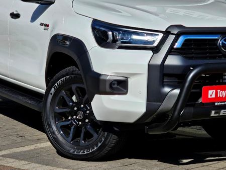 2026-Toyota-Hilux-28-GD-6-RB-Legend-RS-Auto-Double-Cab-mHev_2