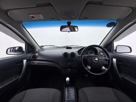 2010-Chevrolet-Aveo-16-LS_10