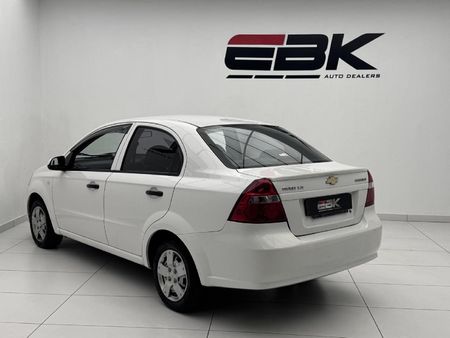 2010-Chevrolet-Aveo-16-LS_3