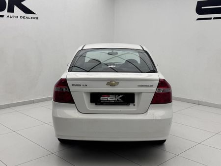 2010-Chevrolet-Aveo-16-LS_4