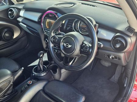 2016-MINI-Hatch-Cooper-S-Auto_6