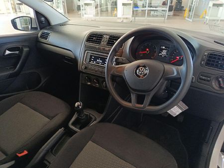 2022-Volkswagen-Polo-GP-14-Trendline_10