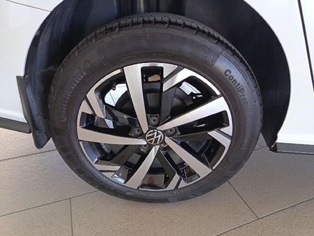 2022-Volkswagen-Polo-GP-14-Trendline_15