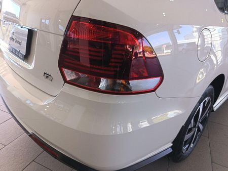 2022-Volkswagen-Polo-GP-14-Trendline_19