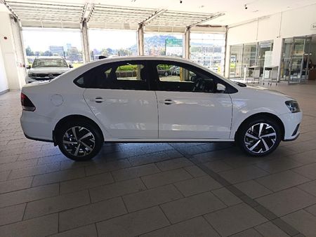 2022-Volkswagen-Polo-GP-14-Trendline_7