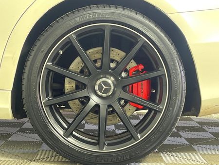 2016-Mercedes-AMG-S-Class-S63-AMG_6