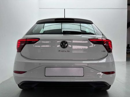 2025-Volkswagen-Polo-10-TSI-Life-Auto-DSG_5