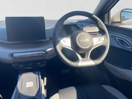 2026-BYD-Dolphin-Surf-Dynamic_13