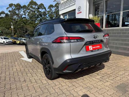 2025-Toyota-Corolla-Cross-18-GR-S_24