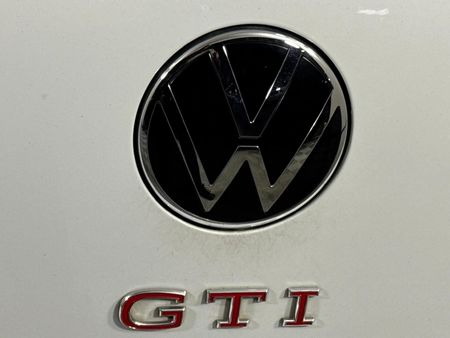 2021-Volkswagen-Polo-20-GTI-Auto-147kW_11