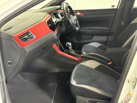 2021-Volkswagen-Polo-20-GTI-Auto-147kW_8
