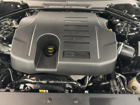 2022-Land-Rover-Defender-110-P400-HSE-294kW_11