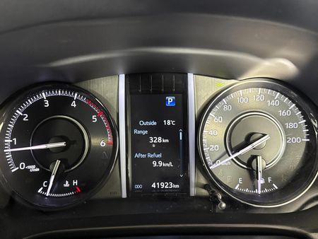 2023-Toyota-Fortuner-28-GD-6-4x4-VX-Auto_2