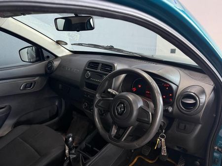 2022-Renault-Kwid-10-Expression_8