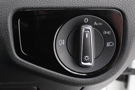 2020-Volkswagen-Golf-VII-GTI-20-TSI-Auto-TCR_22