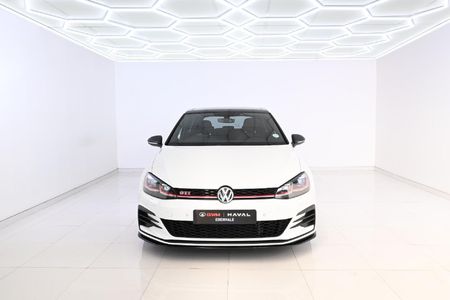 2020-Volkswagen-Golf-VII-GTI-20-TSI-Auto-TCR_2