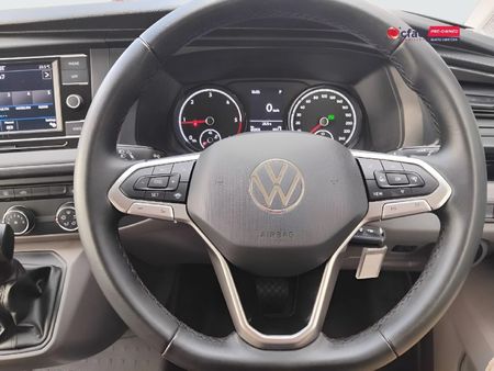 2024-Volkswagen-Kombi-T61-20-TDI-110kW-Auto-Trendline_14