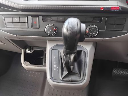 2024-Volkswagen-Kombi-T61-20-TDI-110kW-Auto-Trendline_16