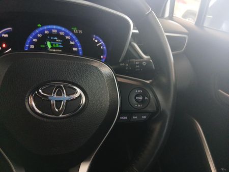 2025-Toyota-Corolla-Cross-18-XS-Hybrid_9