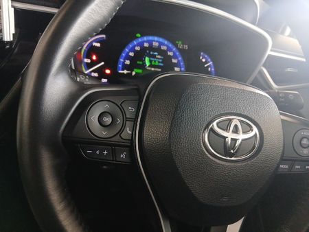2025-Toyota-Corolla-Cross-18-XS-Hybrid_8