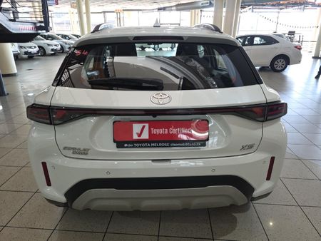 2025-Toyota-Starlet-Cross-15XS-Auto_4
