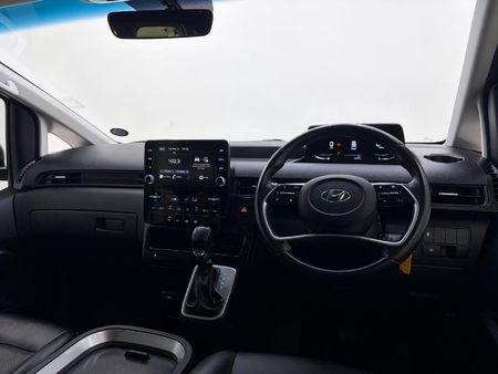 2024-Hyundai-Staria-22d-Multicab-Auto-5-Seat_13