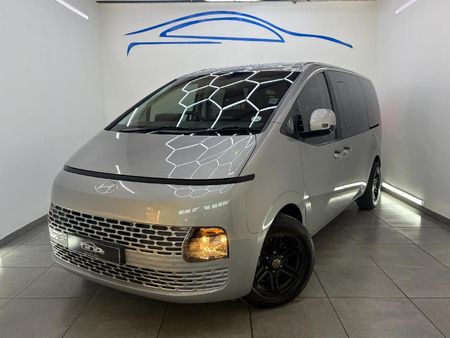 2024-Hyundai-Staria-22d-Multicab-Auto-5-Seat_2