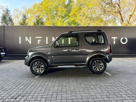 2018-Suzuki-Jimny-13_1