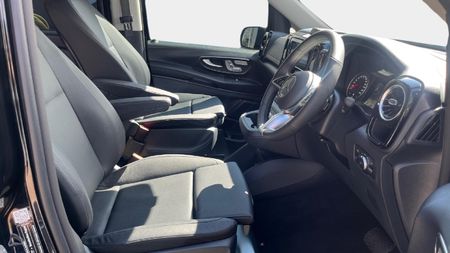 2026-Mercedes-Benz-Vito-119-20-CDI-Tourer-Select-Auto_14