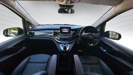 2020-Mercedes-Benz-V-Class-V-250d-Avantgarde-Auto_11