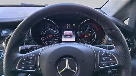 2020-Mercedes-Benz-V-Class-V-250d-Avantgarde-Auto_5