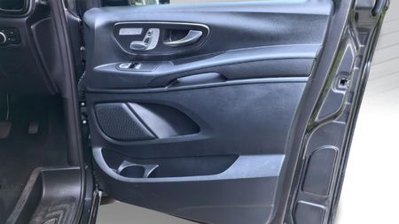 2025-Mercedes-Benz-Vito-119-20-CDI-Tourer-Select-Auto_21