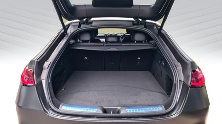 2026-Mercedes-AMG-GLC-43_17