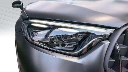 2026-Mercedes-AMG-GLC-43_18