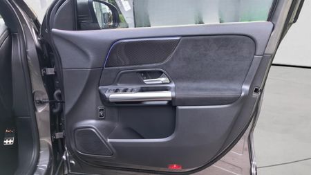 2026-Mercedes-Benz-GLA-200-Auto_20