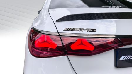 2025-Mercedes-AMG-E-Class-AMG-E53-4MHybrid_20