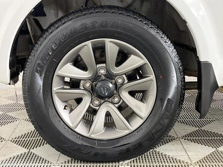 2017-Suzuki-Jimny-13_3