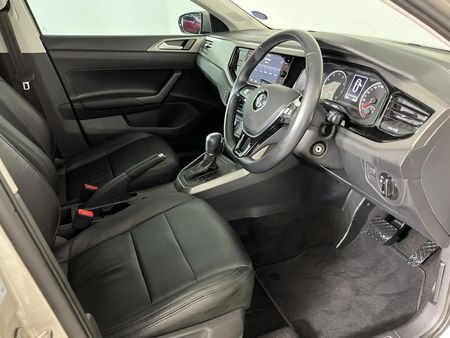 2019-Volkswagen-Polo-10-TSI-Comfortline-Auto_9
