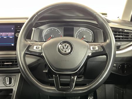 2019-Volkswagen-Polo-10-TSI-Comfortline-Auto_11