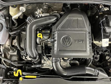 2019-Volkswagen-Polo-10-TSI-Comfortline-Auto_12
