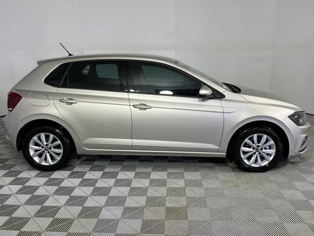 2019-Volkswagen-Polo-10-TSI-Comfortline-Auto_16