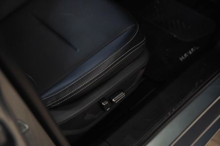 2023-Haval-Jolion-15T-Luxury_17
