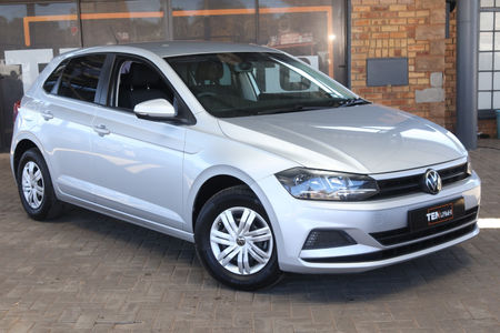 2021-Volkswagen-Polo-10-TSI-Trendline_3