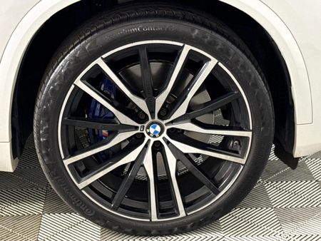 2019-BMW-X5-xDrive30d-M-Sport_5