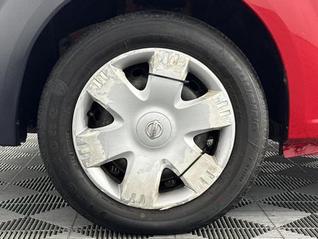2016-Nissan-NP200-15-dCi-Safety-Pack_2