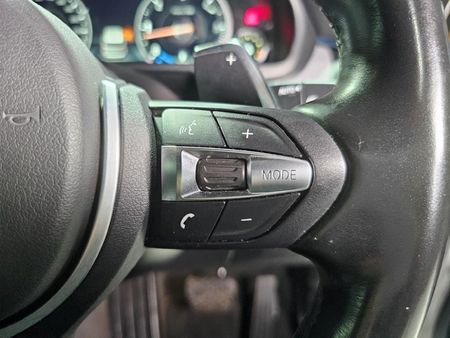 2016-BMW-X5-xDrive30d-M-Sport-Auto_16