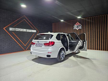 2016-BMW-X5-xDrive30d-M-Sport-Auto_25