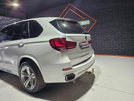2016-BMW-X5-xDrive30d-M-Sport-Auto_28
