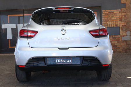 2014-Renault-Clio-IV-12-Authentique-5-dr-55kW_19