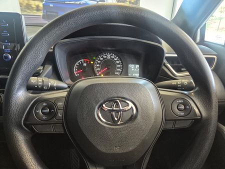 2022-Toyota-Corolla-Cross-18-XI_11